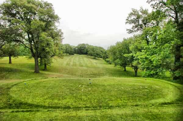 Kenyon Country Club Hole 1